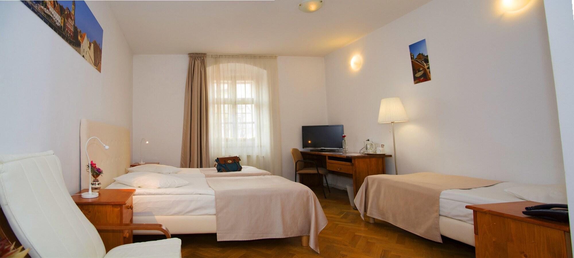 Casa Luxemburg- Newly Renovated 3*